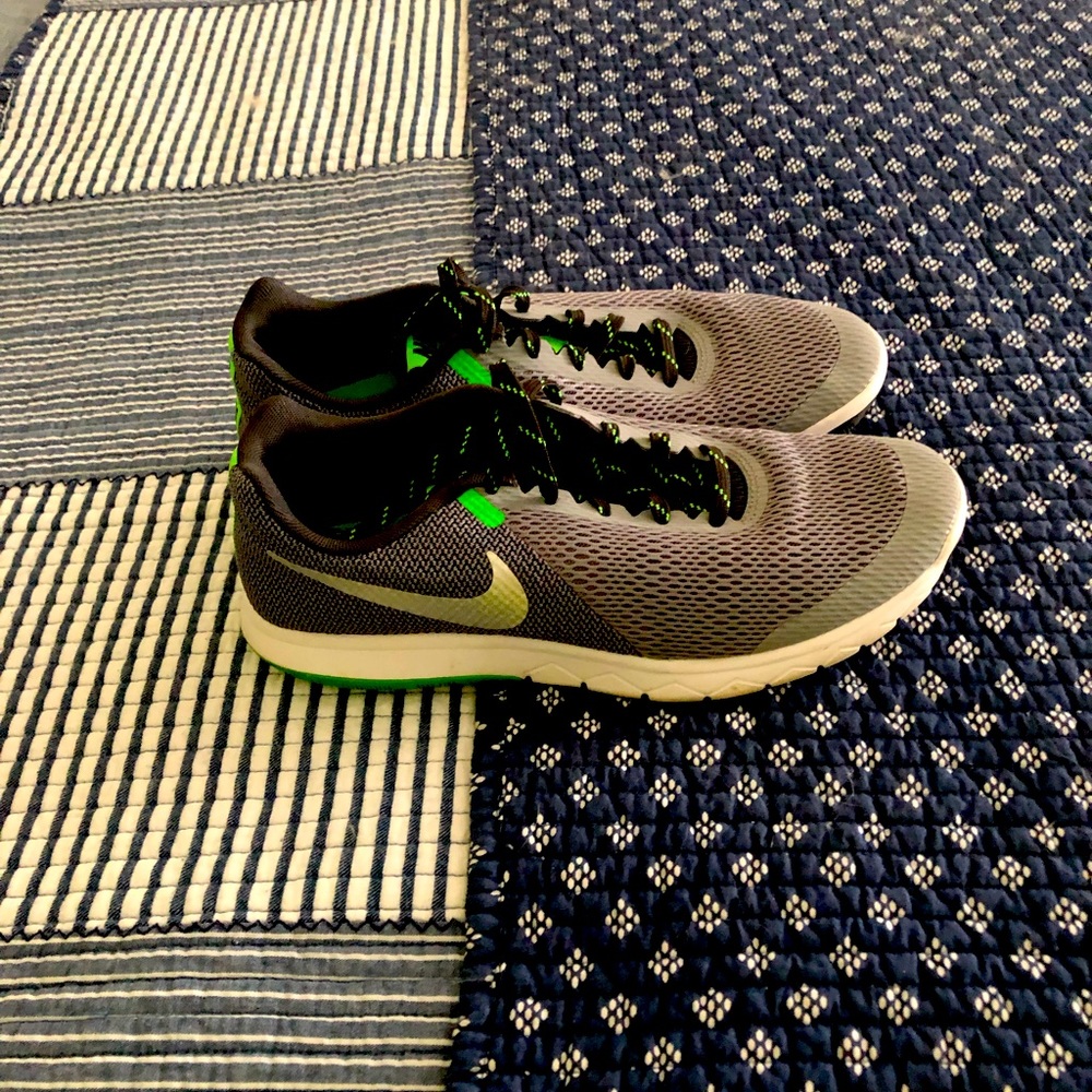 Men’s Nike running shoes